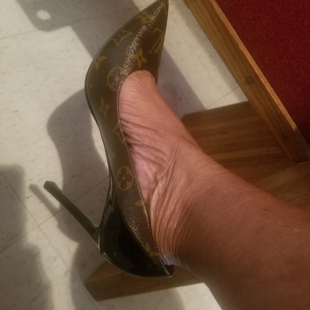Louis Vuitton shoes